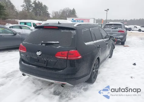 2017 Volkswagen Golf Alltrack Tsi S/Tsi Se/Tsi Sel z USA, uszkodzony, nr VIN 3VWH17AU5HM536992